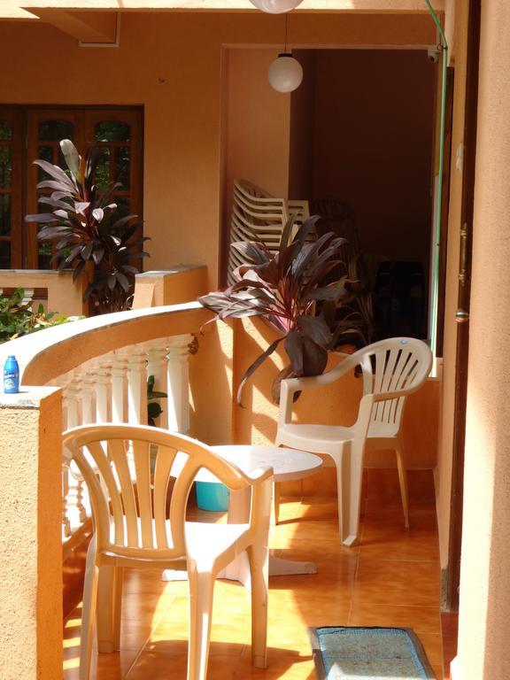Pinto Guest House Candolim Chambre photo