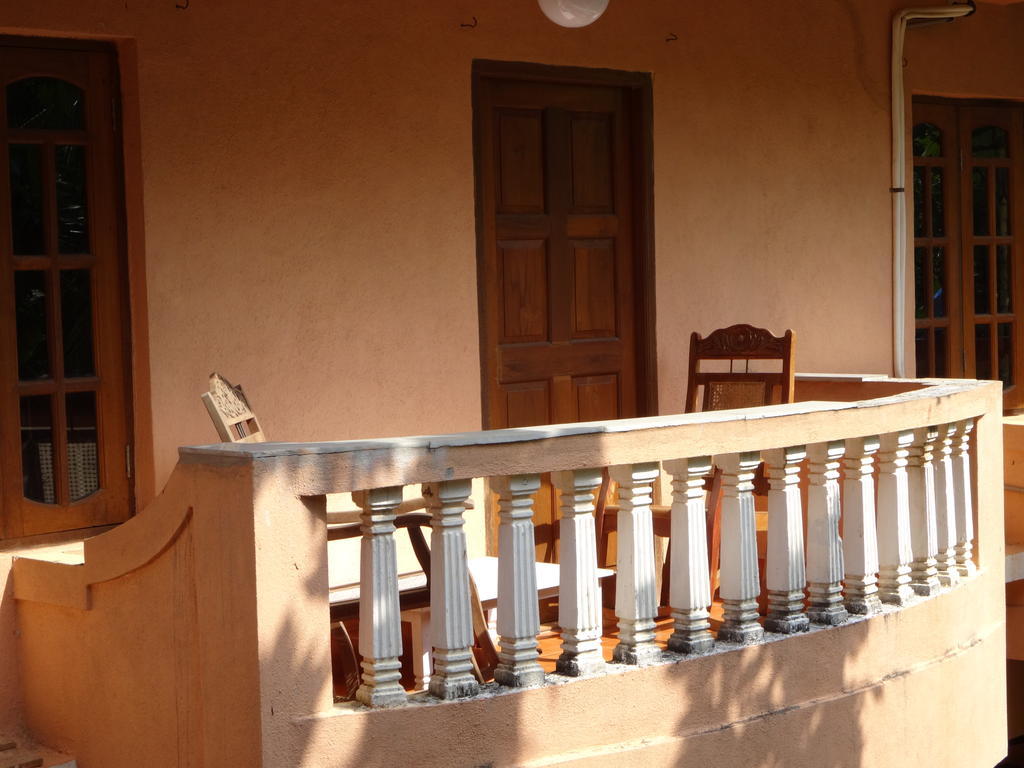 Pinto Guest House Candolim Chambre photo