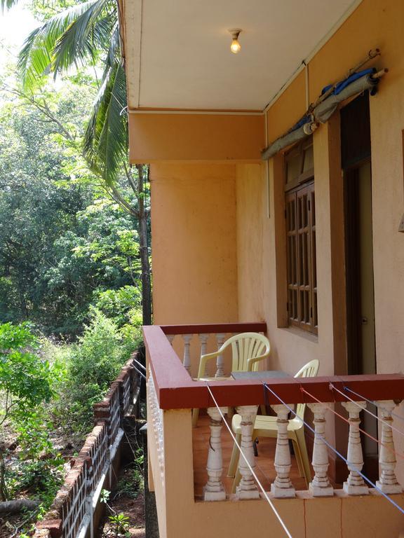 Pinto Guest House Candolim Chambre photo